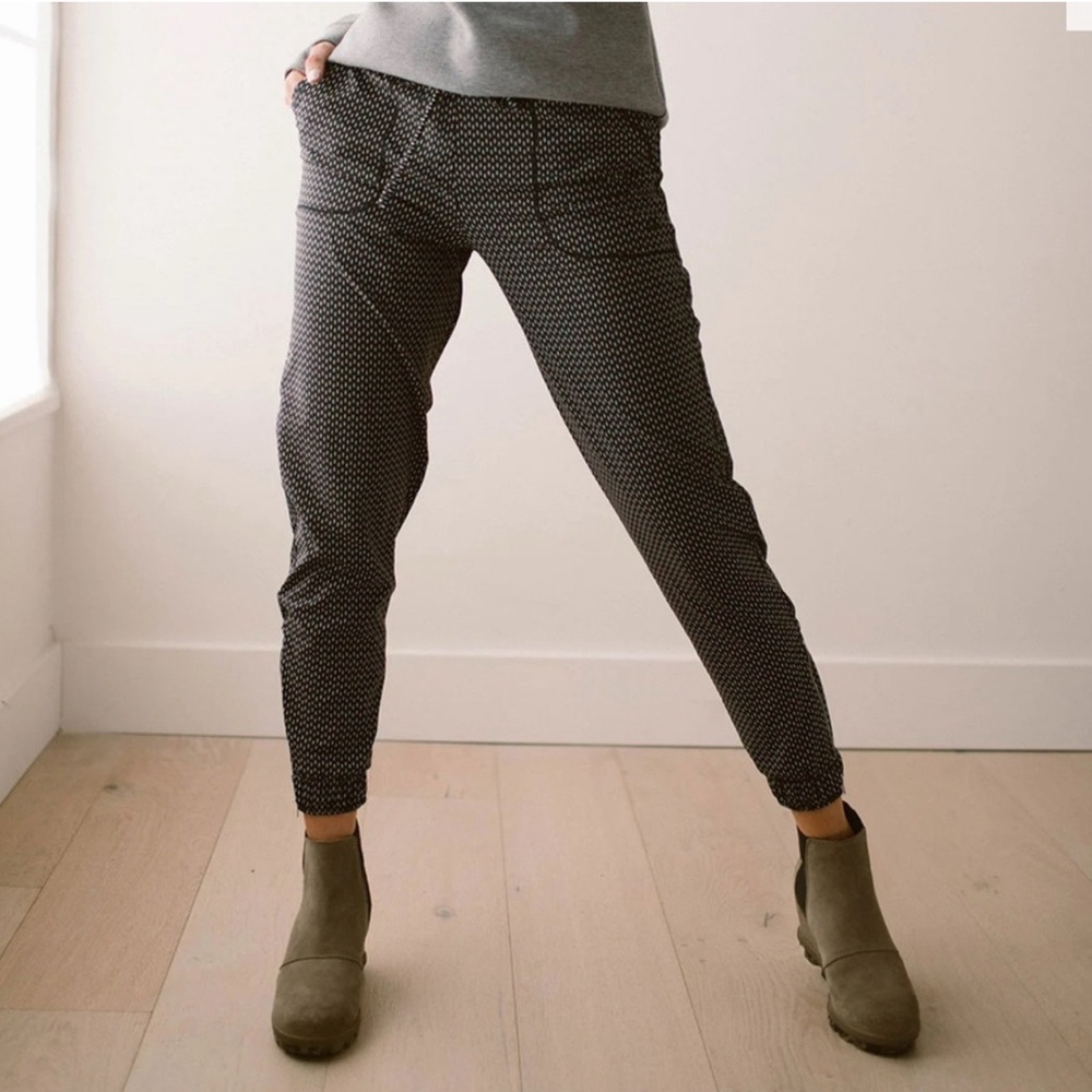 Albion Midnight Dash Jetsetter Joggers M